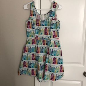 Retrolicious dress with pockets!